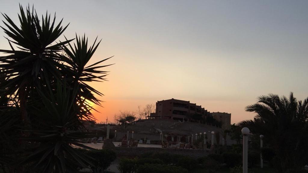 Ain El Sokhna Ground Floor, With Pool & Sea View Βίλα Αΐν Σούχνα Εξωτερικό φωτογραφία
